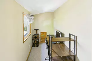 318 E 3rd St, Monticello, MN 55362 - Photo 9