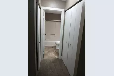 901 Country Club Drive #204, Marshall, MN 56258 - Photo 7