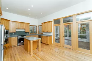 2234 Baihly Hills Dr SW, Rochester, MN 55902 - Photo 9