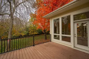 2234 Baihly Hills Dr SW, Rochester, MN 55902 - Photo 3