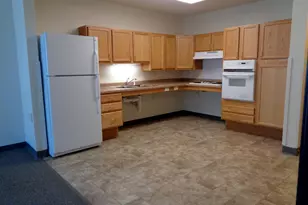 2107 Nobles St, Worthington, MN 56187 - Photo 3