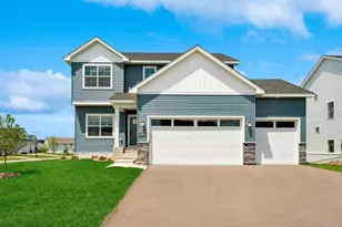 452 Delta Queen Ave, Prescott, WI 54021 - Photo 1