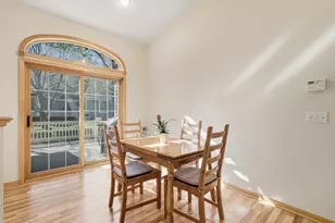 3424 Ivy Ct, Eagan, MN 55123 - Photo 9