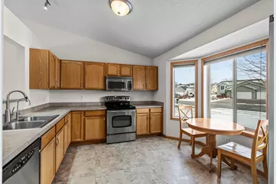 935 Aspen Lane, Montrose, MN 55363 - Photo 7