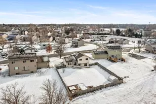 935 Aspen Ln, Montrose, MN 55363 - Photo 33