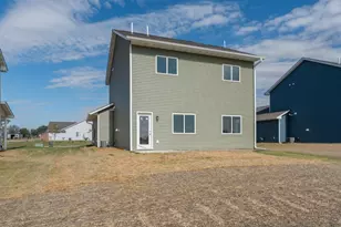 3105 Bassett Dr, Mankato, MN 56001 - Photo 31