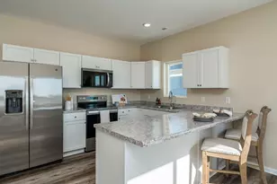 3105 Bassett Dr, Mankato, MN 56001 - Photo 17