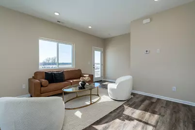 3105 Bassett Drive, Mankato, MN 56001 - Photo 7