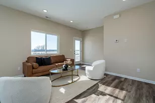 3105 Bassett Dr, Mankato, MN 56001 - Photo 7