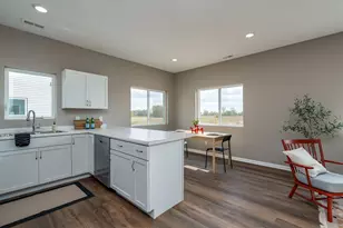 3105 Bassett Dr, Mankato, MN 56001 - Photo 17