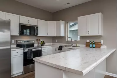 3105 Bassett Drive, Mankato, MN 56001 - Photo 13