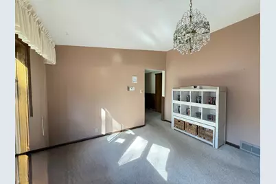 810 S Mill St, Redwood Falls, MN 56283 - Photo 11