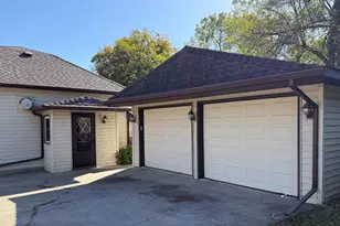 810 S Mill St, Redwood Falls, MN 56283 - Photo 27