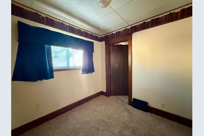 810 S Mill St, Redwood Falls, MN 56283 - Photo 17