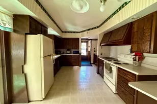 810 S Mill St, Redwood Falls, MN 56283 - Photo 13