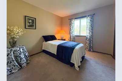 6401 Applewood Court, Woodbury, MN 55129 - Photo 17