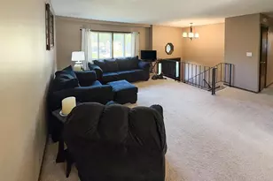 6401 Applewood Ct, Woodbury, MN 55129 - Photo 11