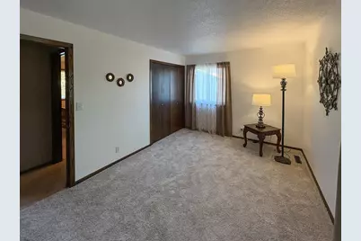 6401 Applewood Court, Woodbury, MN 55129 - Photo 15