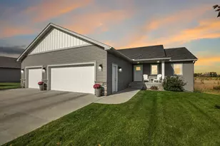 1933 38th St S, Saint Cloud, MN 56301 - Photo 47