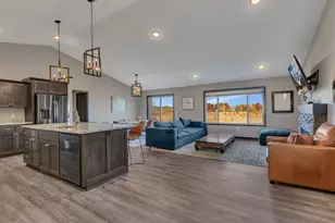 1933 38th St S, Saint Cloud, MN 56301 - Photo 11