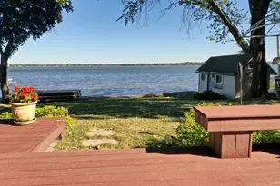 7 S Shore Dr, Forest Lake, MN 55025 - Photo 3