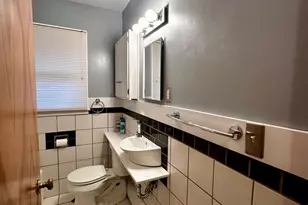 402 Hillcrest St E, Lanesboro, MN 55949 - Photo 13