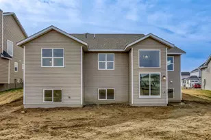 2931 Trinity Dr, Shakopee, MN 55379 - Photo 25