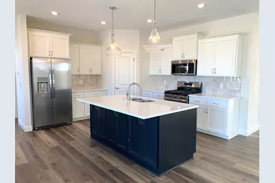 2931 Trinity Drive, Shakopee, MN 55379 - Photo 3