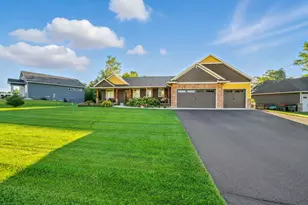 563 Elins Lake Road SE, Cambridge, MN 55008 - Photo 5