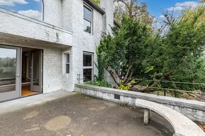 233 Groveland Avenue, Minneapolis, MN 55403 - Photo 3