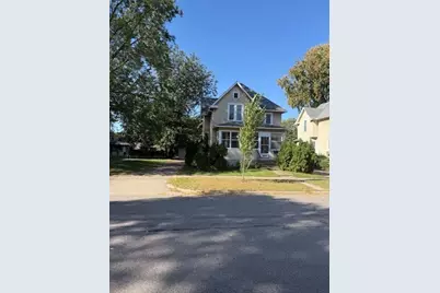 389 Osceola Avenue S, Saint Paul, MN 55102 - Photo 1