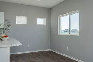 3131 Noble Dr, Mankato, MN 56001 - Photo 11