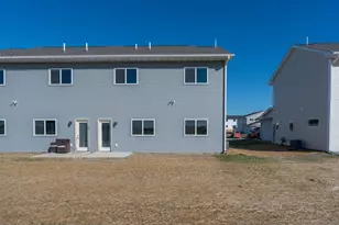 3131 Noble Dr, Mankato, MN 56001 - Photo 31