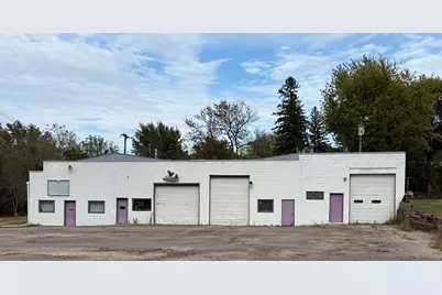 616 N Prairie Avenue, Fairmont, MN 56031 - Photo 1