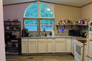 583 Peony Ln, Altoona, WI 54720 - Photo 5