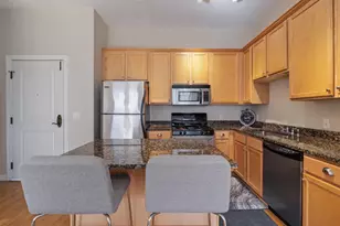 370 Marshall Ave, Saint Paul, MN 55102 - Photo 7