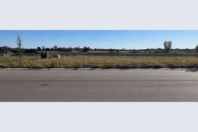 3137 Bassett Drive, Mankato, MN 56001 - Photo 3