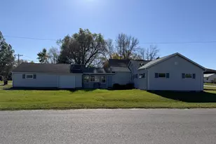1601 2nd Ave E, International Falls, MN 56649 - Photo 3