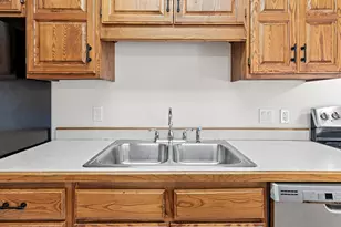 11177 Edgewood Cir N, Champlin, MN 55316 - Photo 19