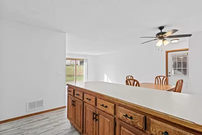 11177 Edgewood Circle N, Champlin, MN 55316 - Photo 17