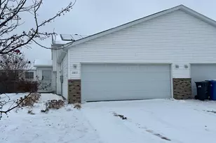 1011 Southwood Dr, Dilworth, MN 56529 - Photo 1