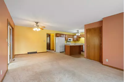 217 11th Avenue Court NE, Waseca, MN 56093 - Photo 9