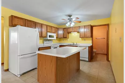 217 11th Avenue Court NE, Waseca, MN 56093 - Photo 19