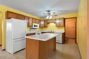 217 11th Ave Ct NE, Waseca, MN 56093 - Photo 19