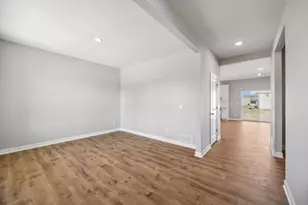 6090 Jensen Ave S, Cottage Grove, MN 55016 - Photo 5