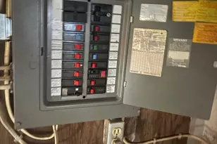 521 6th St SW, Waseca, MN 56093 - Photo 9