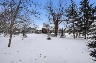 5452 Helena Rd N, Oakdale, MN 55128 - Photo 31