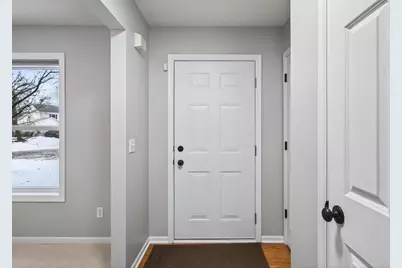 20482 Idaho Avenue, Lakeville, MN 55044 - Photo 3