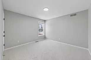 20482 Idaho Ave, Lakeville, MN 55044 - Photo 15