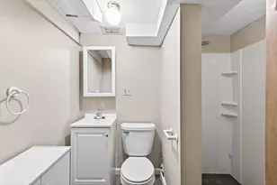 1049 Sterling St N, Maplewood, MN 55119 - Photo 25